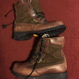 Rocky boots ( women’s size 9)
